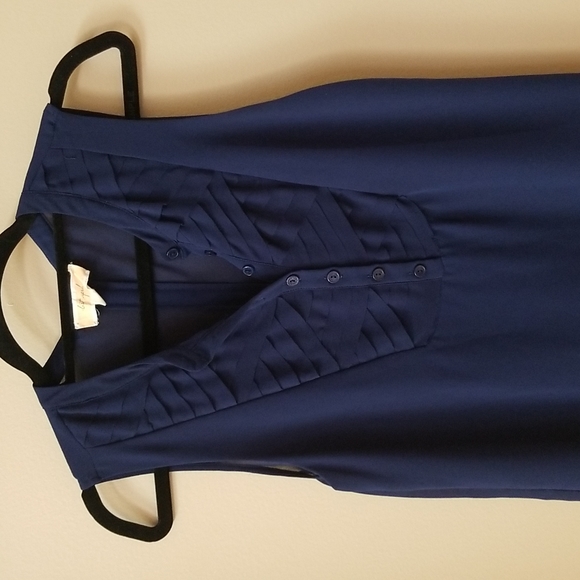 Shear blue sleeves top - Picture 3 of 5